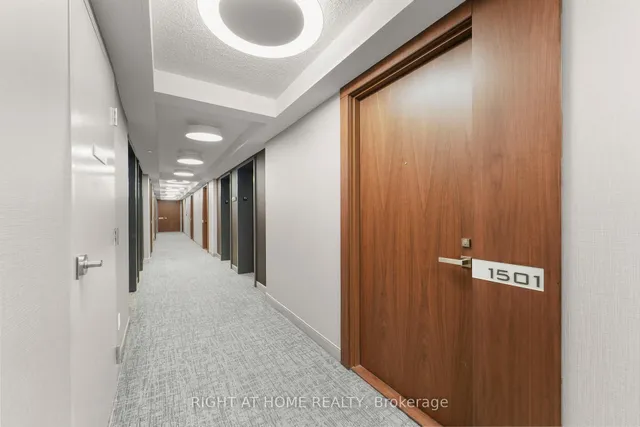 Additional image 4 of 255 Village Green Sq Unit 1501