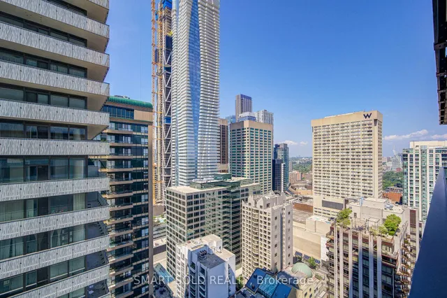 Additional image 36 of 50 Charles St Unit 2909