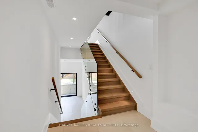 Additional image 37 of 171 Belsize Dr