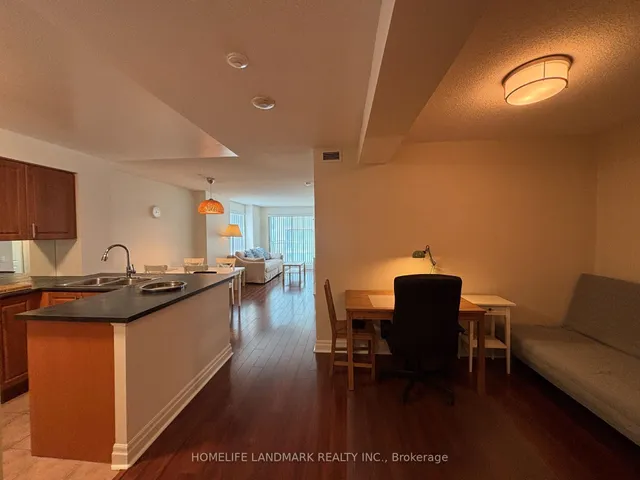 Additional image 7 of 21 Hillcrest Ave Unit 902