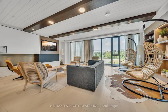 Additional image 28 of 741 King St Unit 906