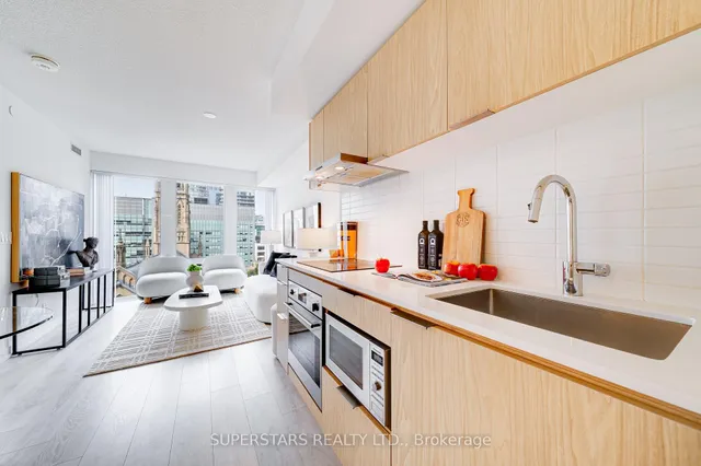 Additional image 3 of 60 Shuter St Unit 1008