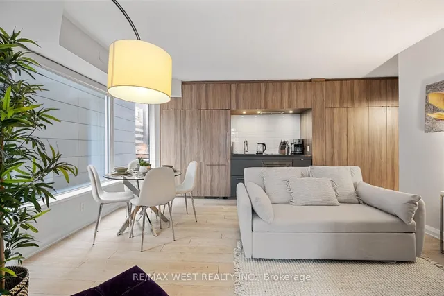 155 Yorkville Ave Unit 704