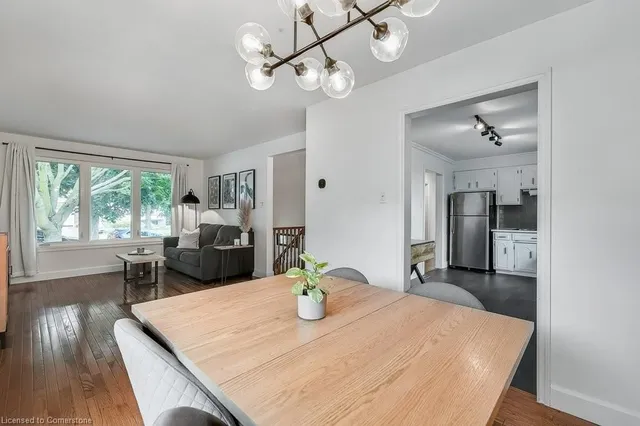 Additional image 8 of 120 Devonglen Dr