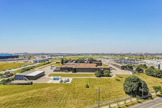 Additional image 25 of 55 De Boers Dr Unit LPH04