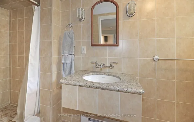 Additional image 37 of 568 Windermere Ave