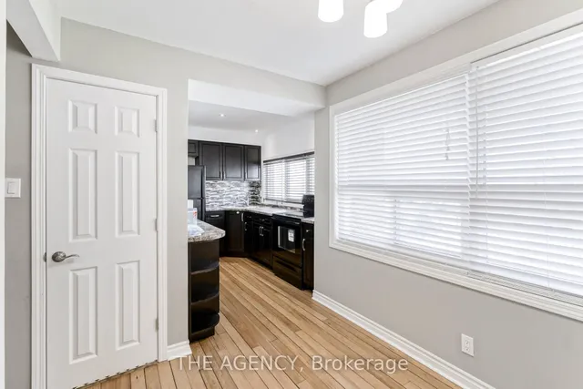 Additional image 18 of 90 Castlebury Cres Unit 21