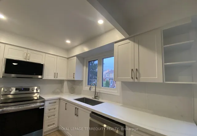 Additional image 9 of 28 Festival Dr