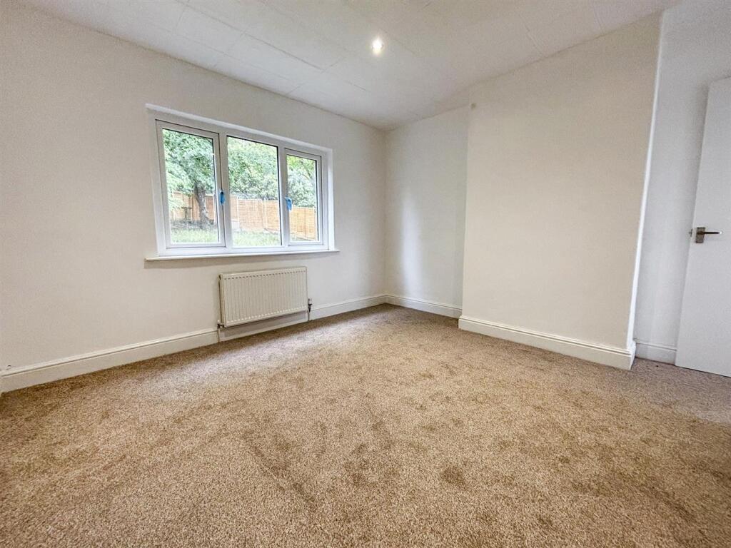 Additional image 8 of West Royd Drive, Shipley, BD18 1HN