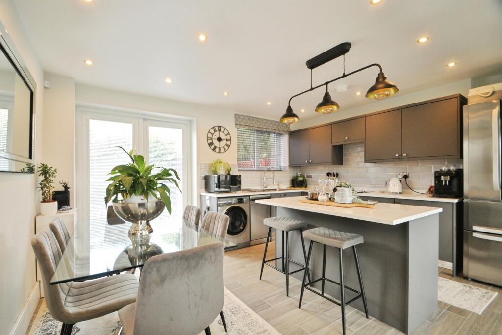 Additional image 2 of Cliffe Terrace, Baildon, Shipley