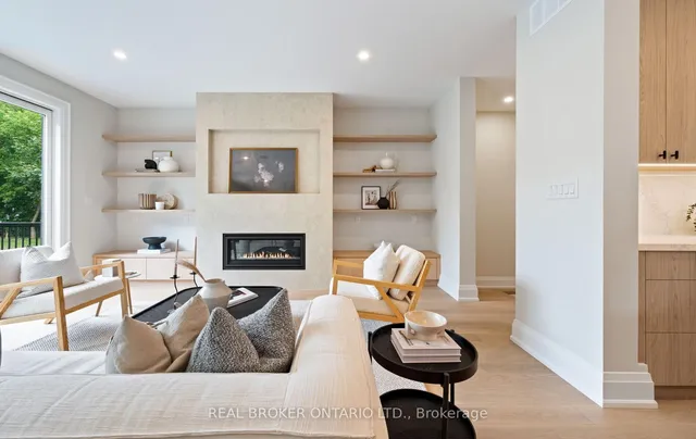 Additional image 17 of 94 Prince Edward Dr