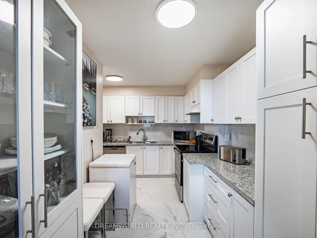 Additional image 18 of 75 Emmett Ave Unit 2104