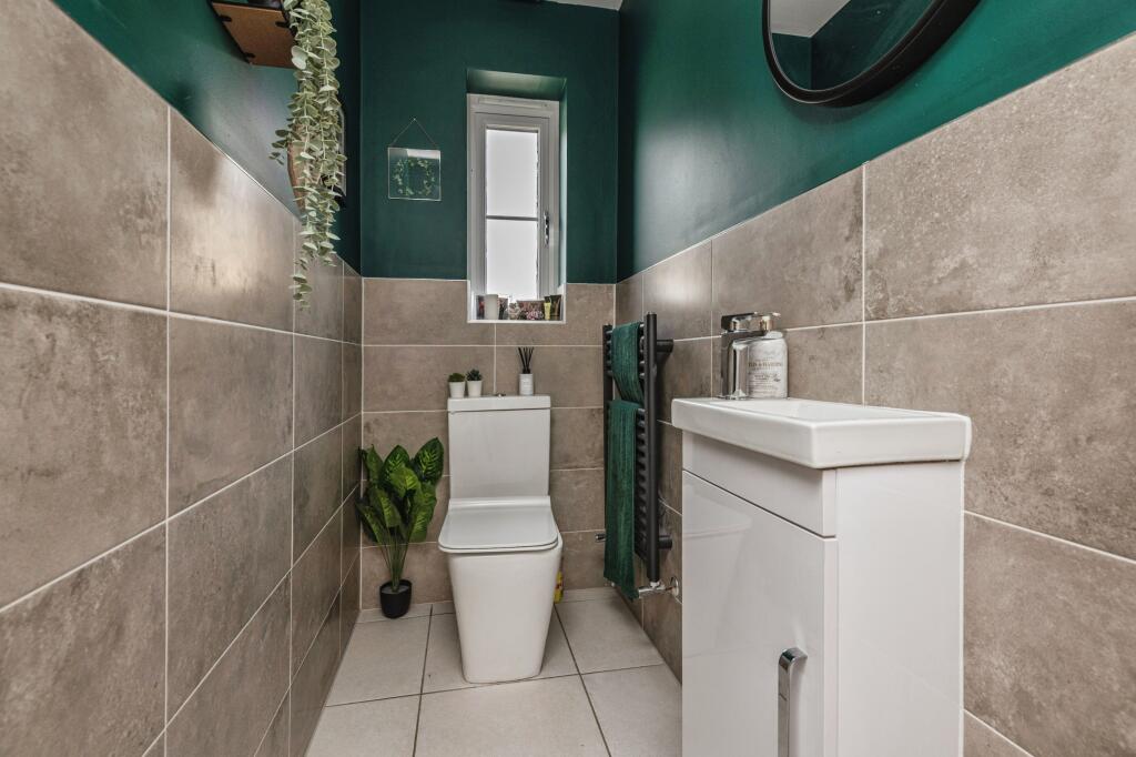 Additional image 14 of Kensington Way, Cleckheaton, BD19