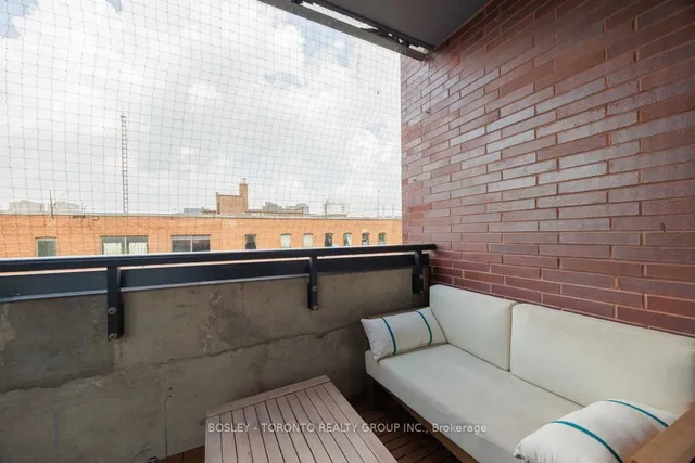 Additional image 34 of 383 Sorauren Ave Unit 308