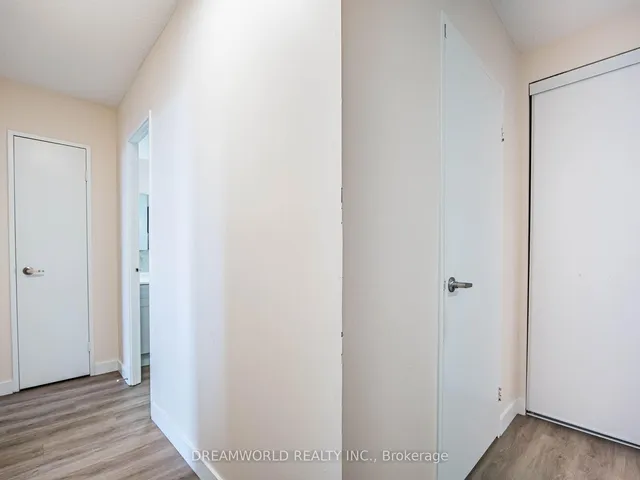 Additional image 31 of 75 Emmett Ave Unit 2104