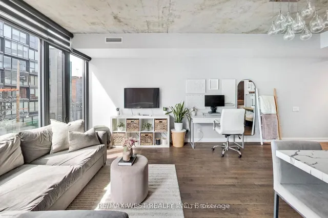 Additional image 4 of 650 King St Unit 310