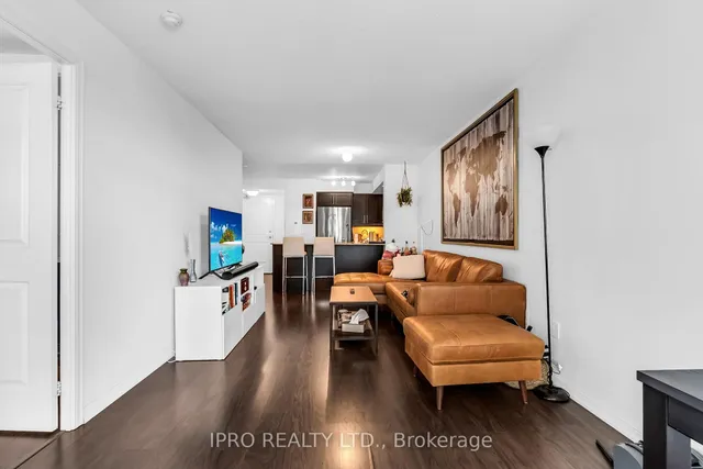 Additional image 11 of 65 East Liberty St Unit 606