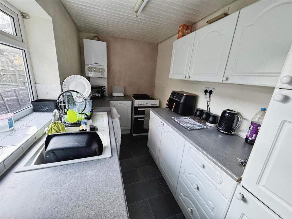 Additional image 4 of Mount Street, Eccleshill