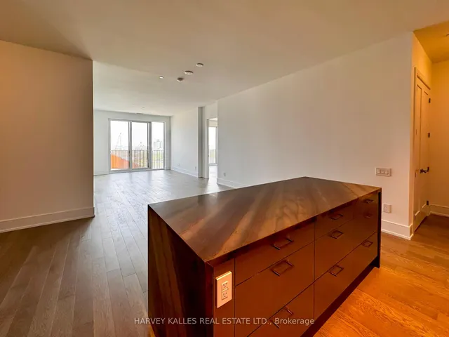 Additional image 8 of 155 Merchants Wharf Unit 701