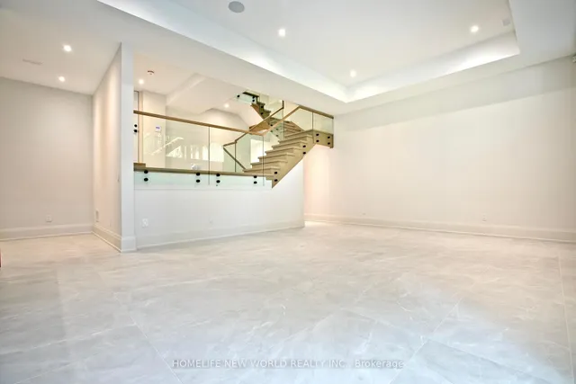 Additional image 35 of 70 Abitibi Ave