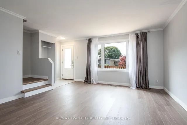 Additional image 13 of 23 Roberts Cres