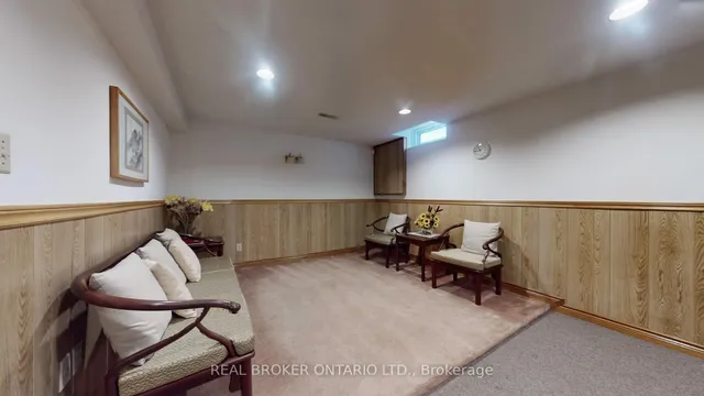 Additional image 28 of 255 Port Royal Tr