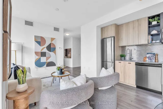 Additional image 18 of 10 De Boers Dr Unit 801