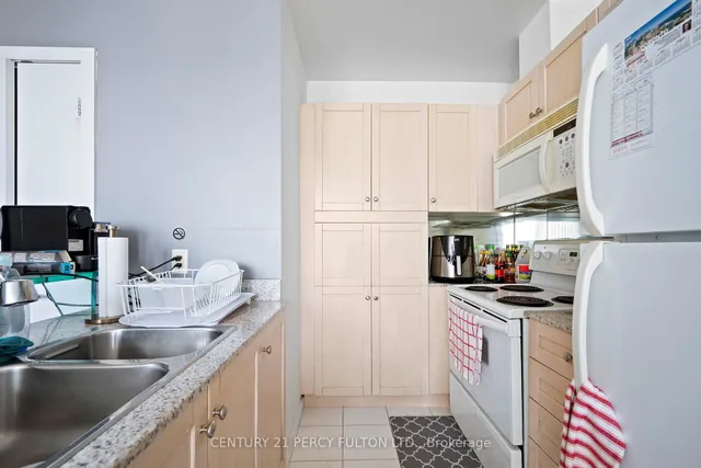 Additional image 17 of 8 York St Unit 3101