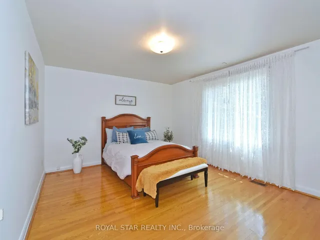 Additional image 18 of 25 Diana Dr