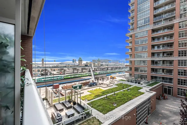 Additional image 26 of 65 East Liberty St Unit 606