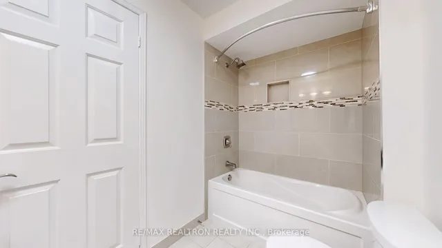 Additional image 35 of 9 Cranston Manor Crt