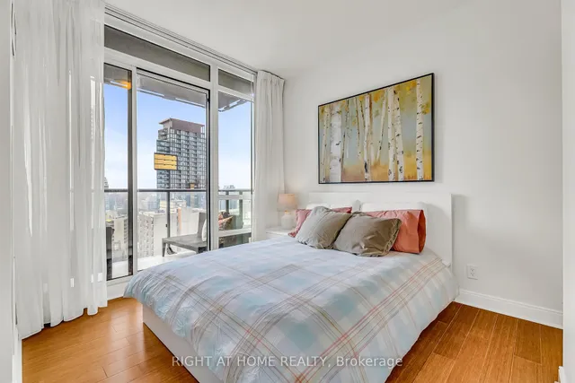 Additional image 8 of 825 Church St Unit 2109