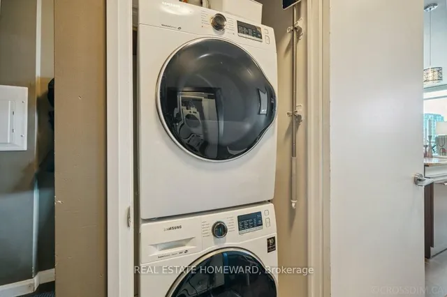 Additional image 24 of 500 Sherbourne St Unit 1210