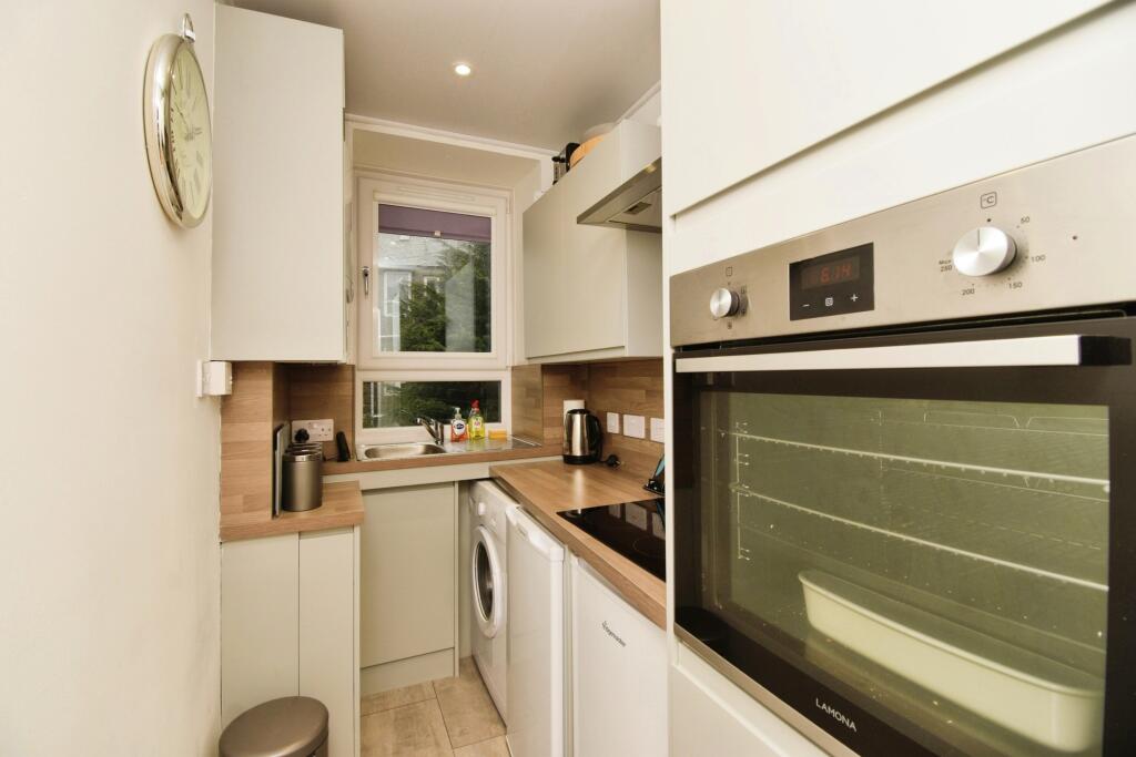 Additional image 5 of Hollybank Place, Aberdeen, AB11