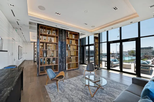 Additional image 39 of 15 Merchants' Wharf Unit 942