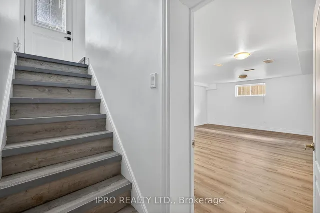 Additional image 28 of 34 Knox Ave