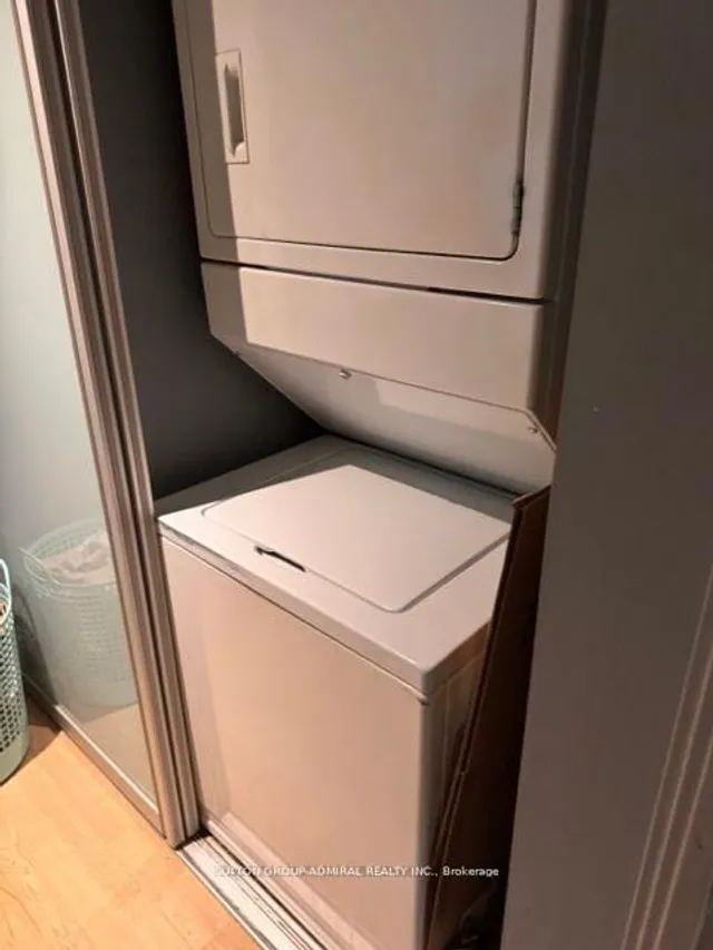 Additional image 8 of 650 KING St Unit 901