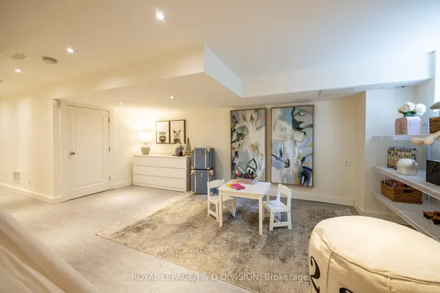 Additional image 33 of 36 Boswell Ave