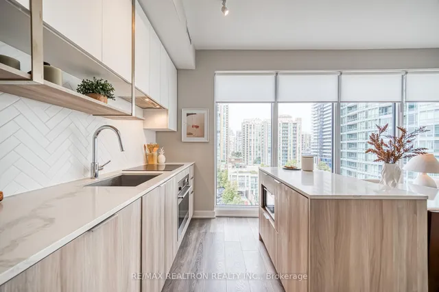 Additional image 6 of 15 Holmes Ave Unit 908