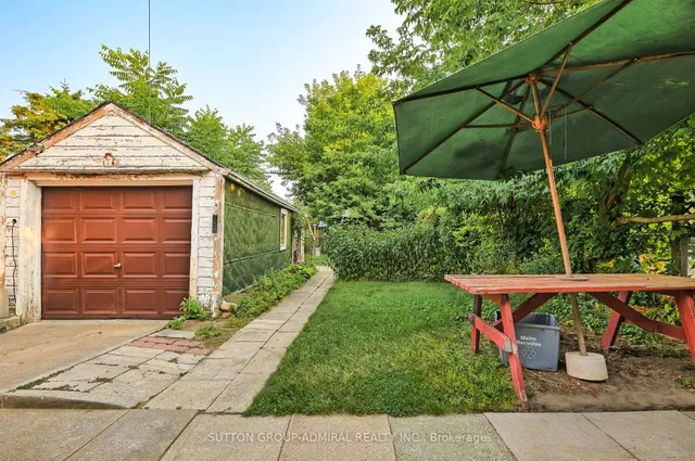 Additional image 19 of 239 Floyd Ave