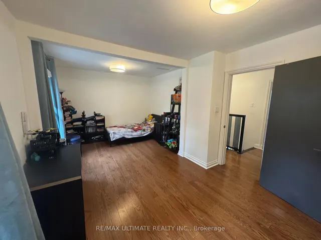 Additional image 15 of 10 Noel Ave