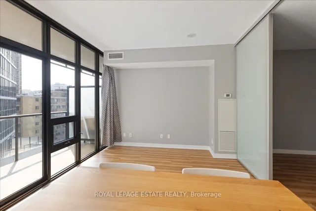 Additional image 16 of 33 Charles St Unit 811