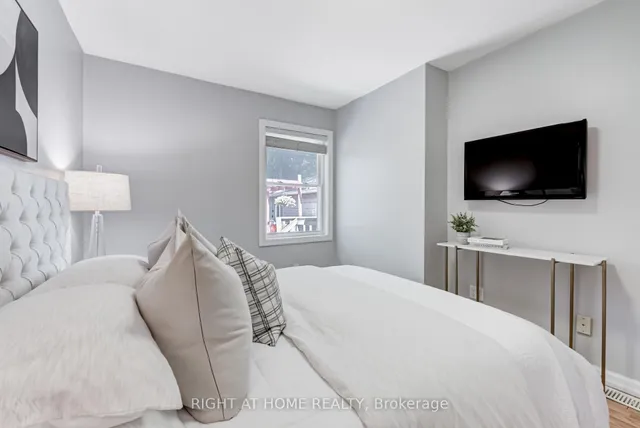 Additional image 13 of 6 Struthers St