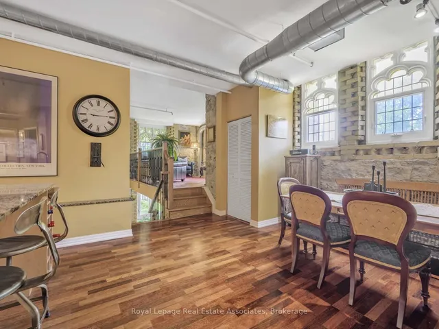 Additional image 16 of 384 Sunnyside Ave Unit 102