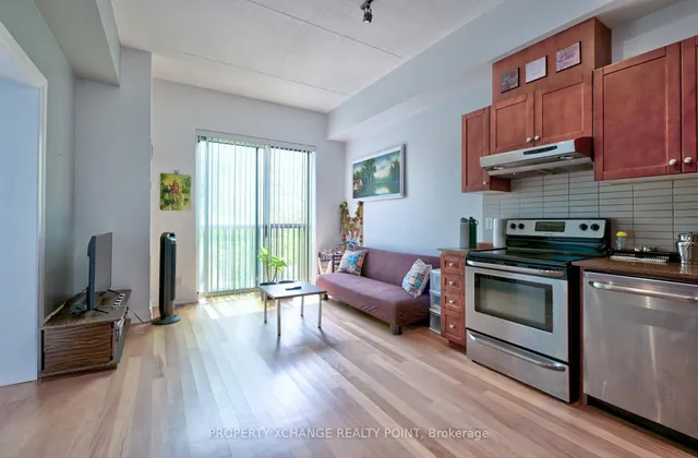 Additional image 3 of 2737 keele St Unit 213