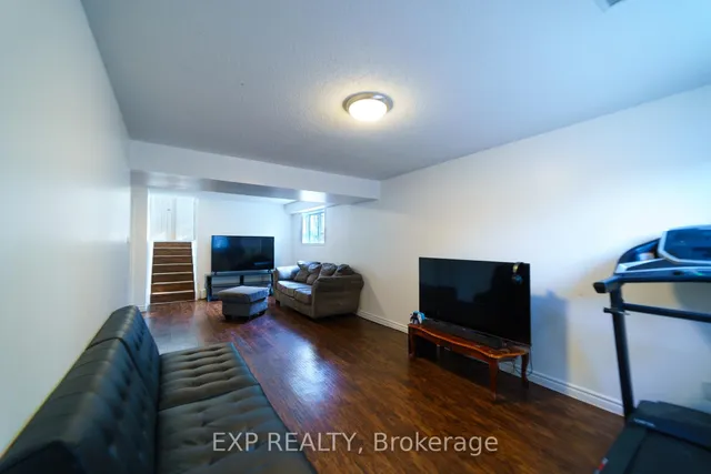 Additional image 26 of 430 Bankside Cres