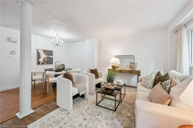 Additional image 17 of 32 Mowat Blvd Unit 52