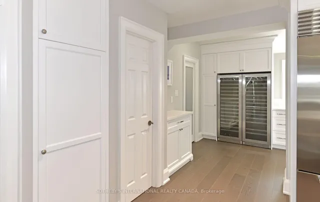 Additional image 20 of 568 Windermere Ave