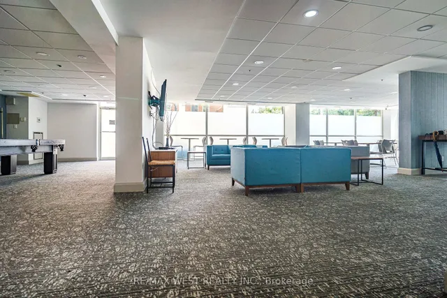 Additional image 36 of 1000 King St Unit 209