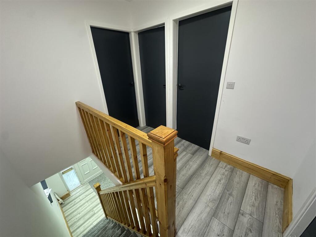 Additional image 17 of Hainworth Wood Road North, Keighley